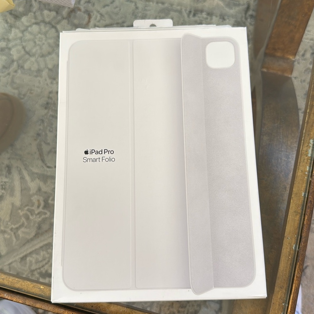 Brand New IPad Pro 11 inch (M4) case